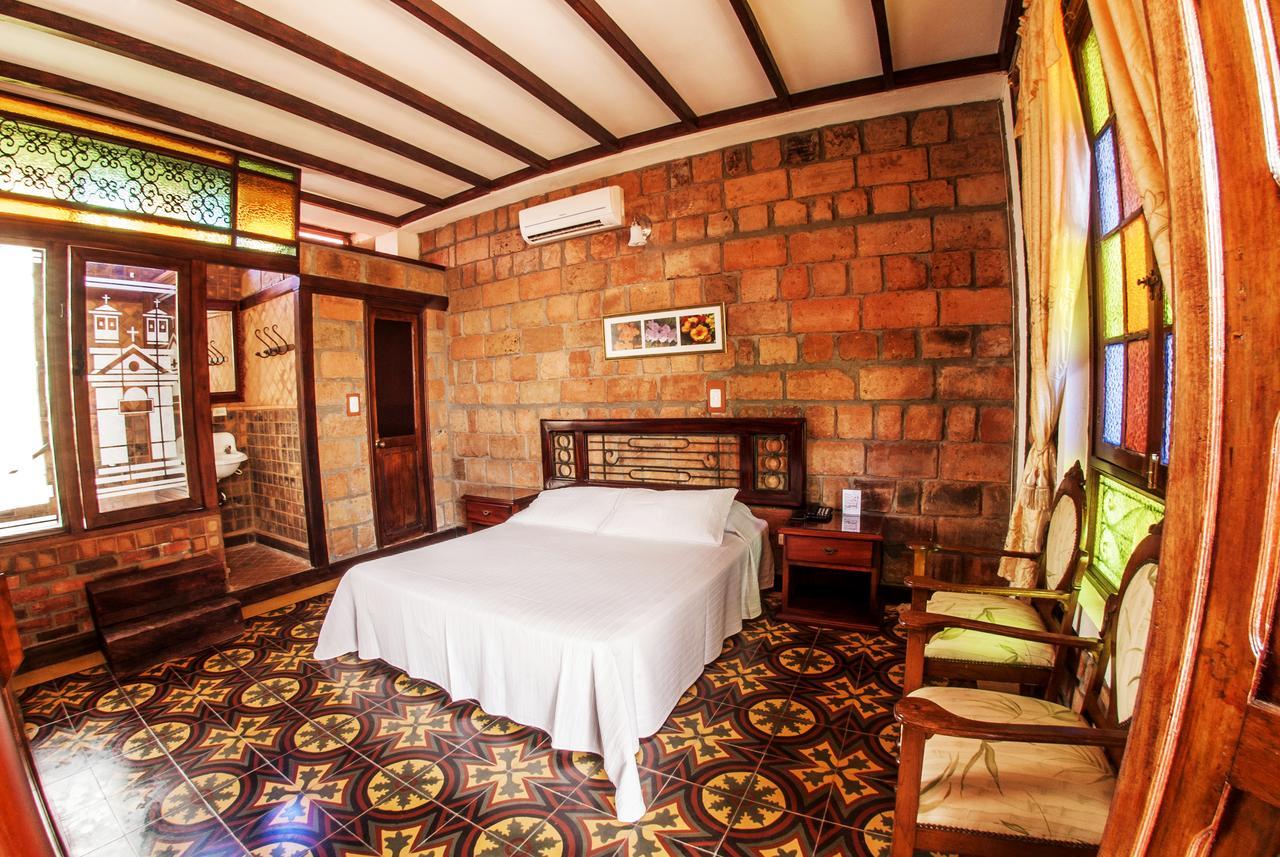Hosteria De La Plaza Menor Санта-Фе-де-Антіокія Екстер'єр фото